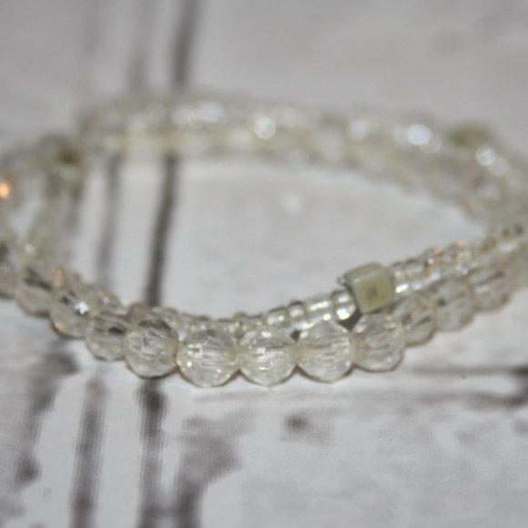 🧊✨ Clear Bracelet Set of Two (7") ✨🧊 - Picture 1 of 3